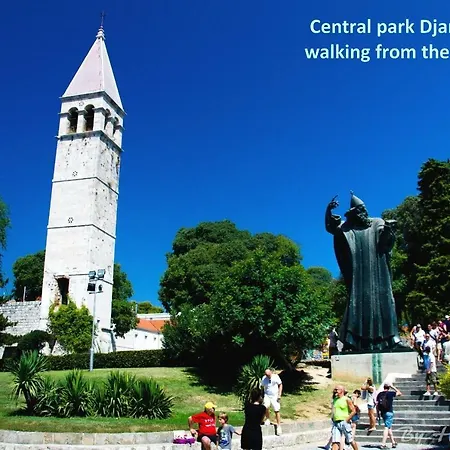 Διαμέρισμα Dora In Center Of